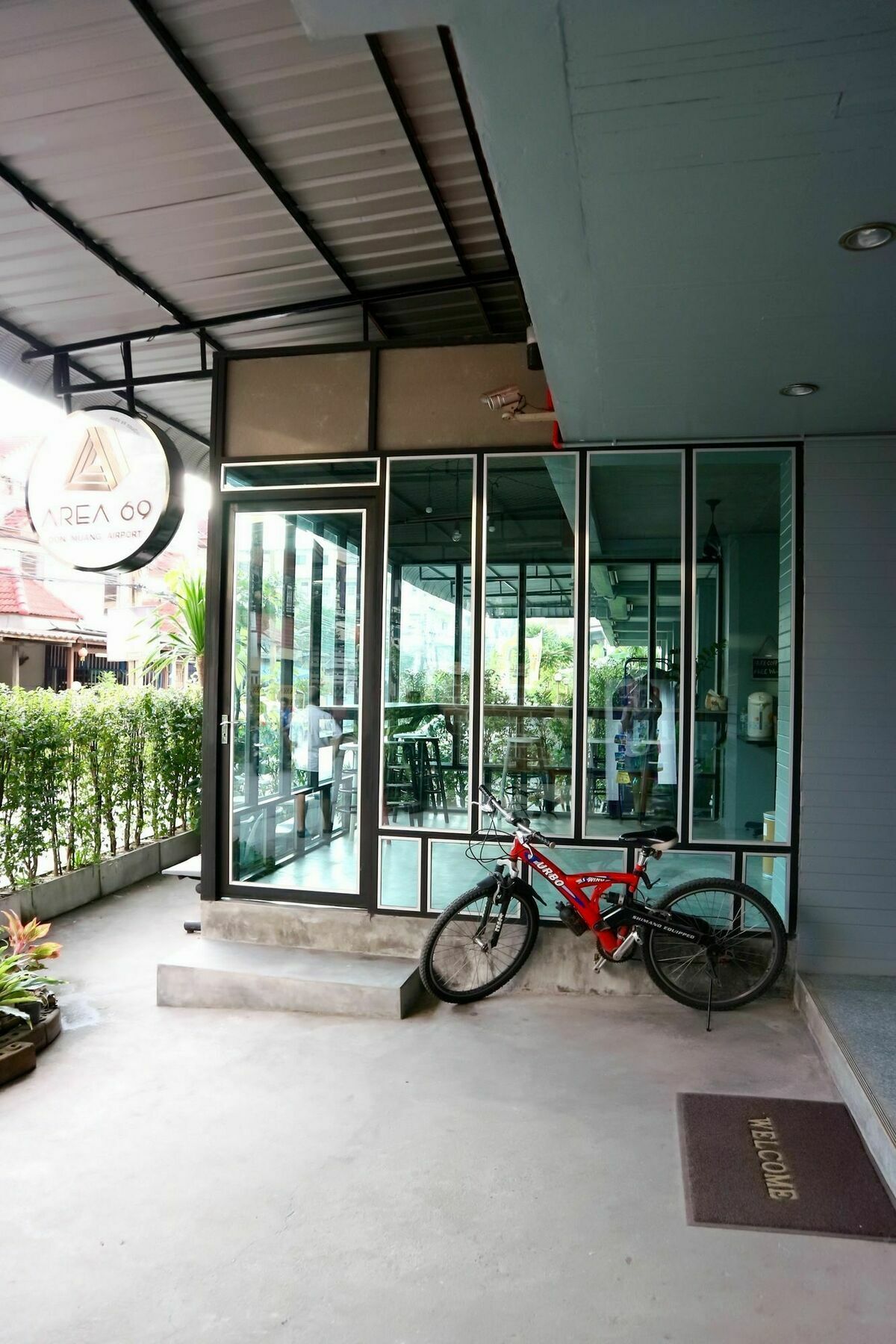 Area 69 Aparthotel Bangkok Exterior photo